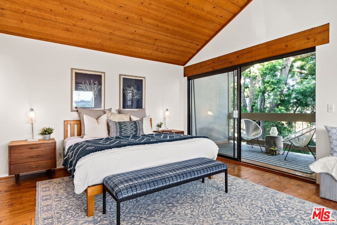 Bedroom, Interior, Wooden Ceilings, Wood Texture Flooring