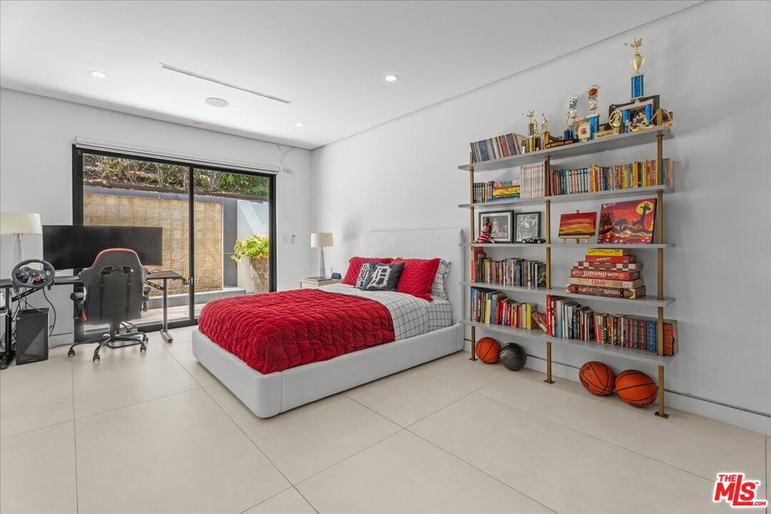 Bedroom, Home Office, Interior, Recessed Lighting