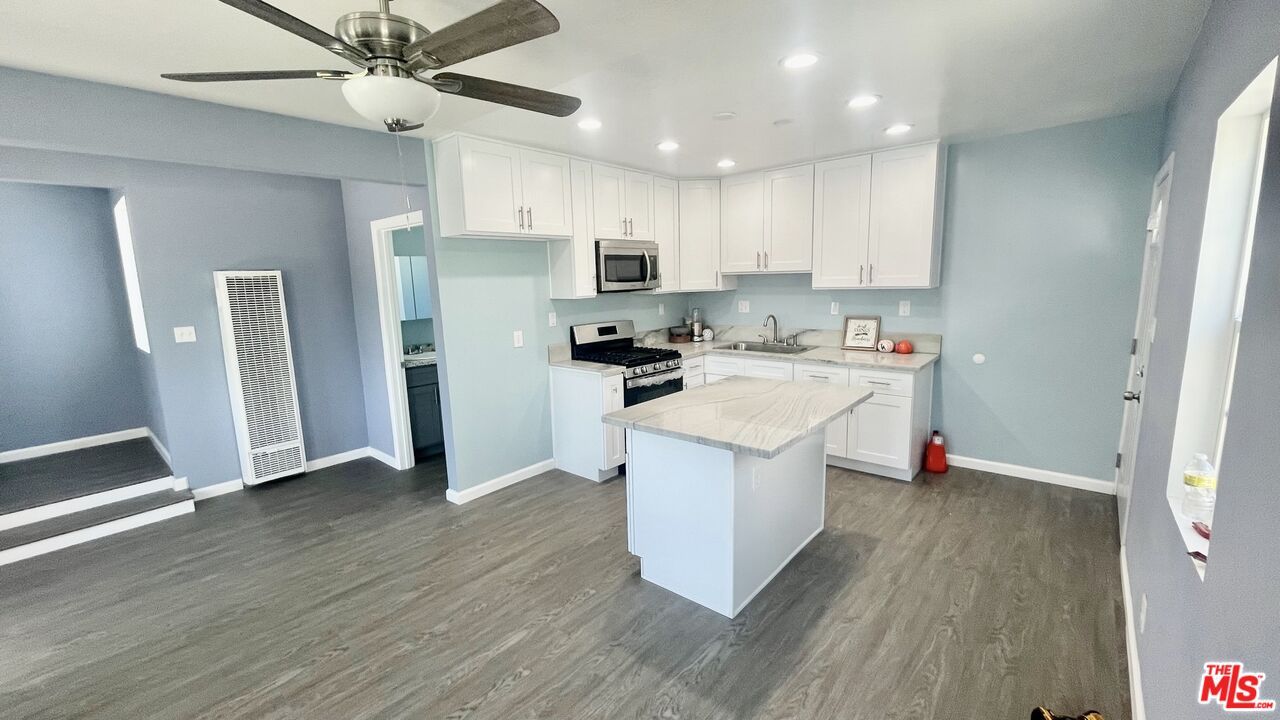 Interior, Kitchen, Recessed Lighting, Wood Texture Flooring
