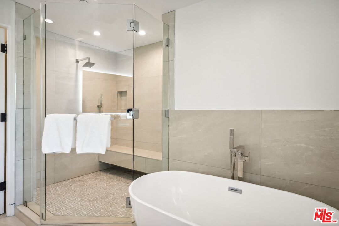Bathroom, Free Standing Baths, Glass Shower, Interior, Recessed Lighting