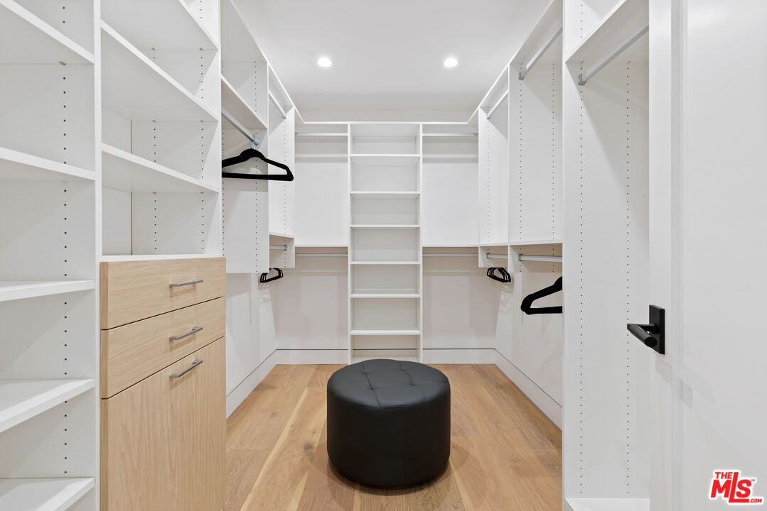 Interior, Recessed Lighting, Walk-in Closets, Wood Texture Flooring