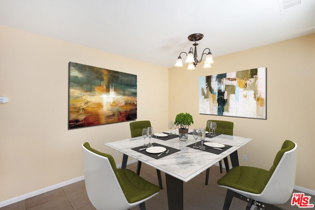 Chandelier, Dining room, Interior