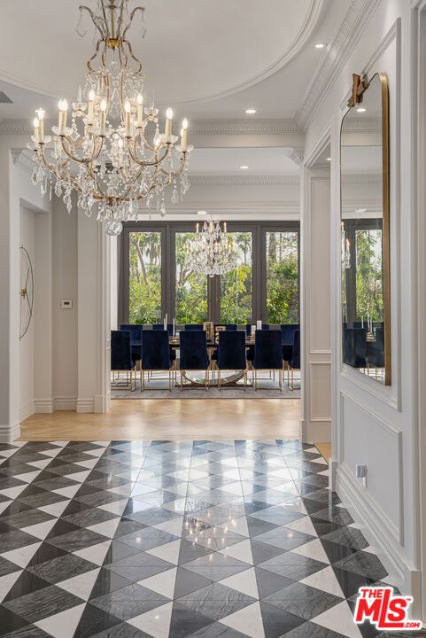 Chandelier, Dining room, Interior, Recessed Lighting