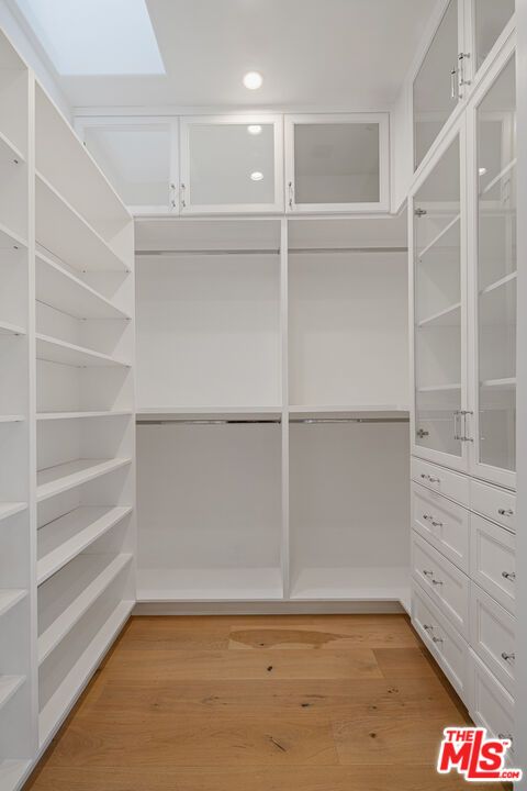 Interior, Recessed Lighting, Walk-in Closets, Wood Texture Flooring