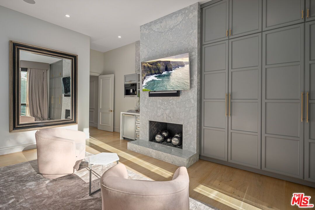 Fireplace, Interior, Recessed Lighting, Wood Texture Flooring