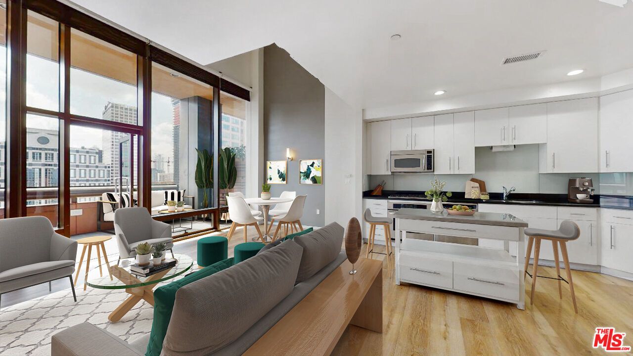 Dining room, Interior, Kitchen, Recessed Lighting, Wood Texture Flooring