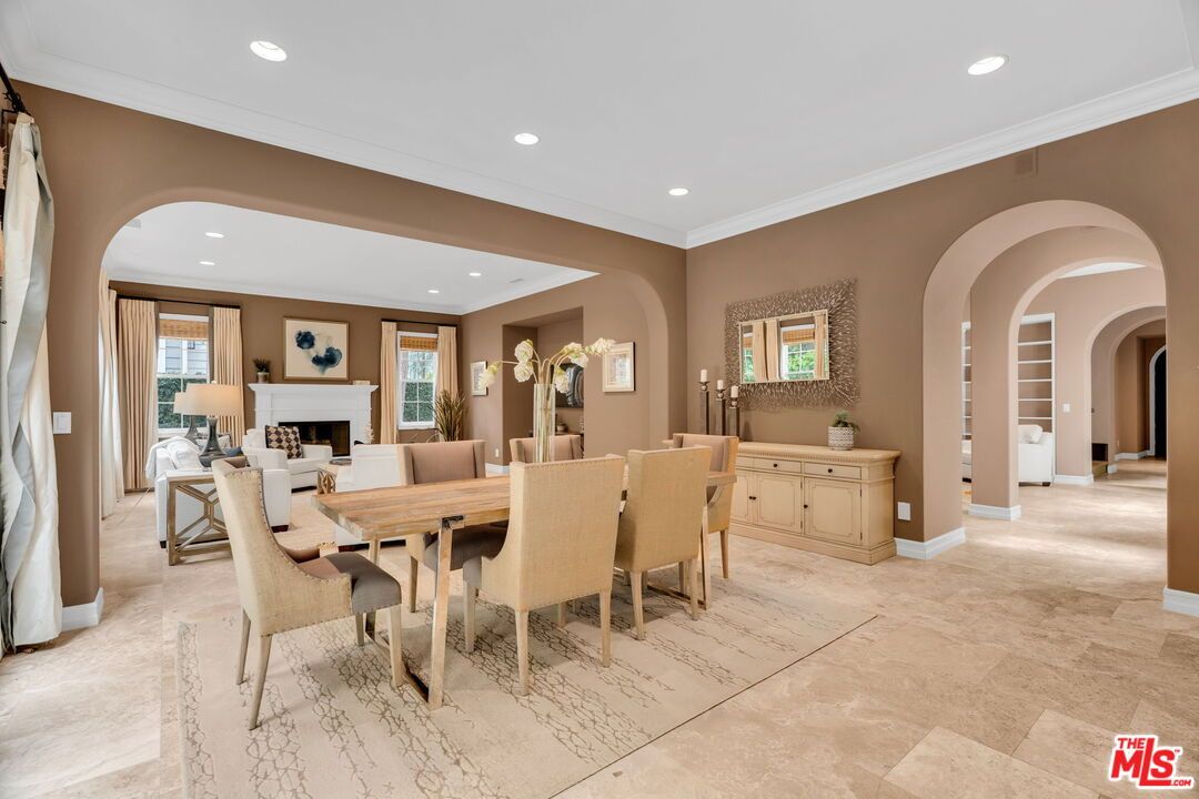 Dining room, Fireplace, Interior, Recessed Lighting