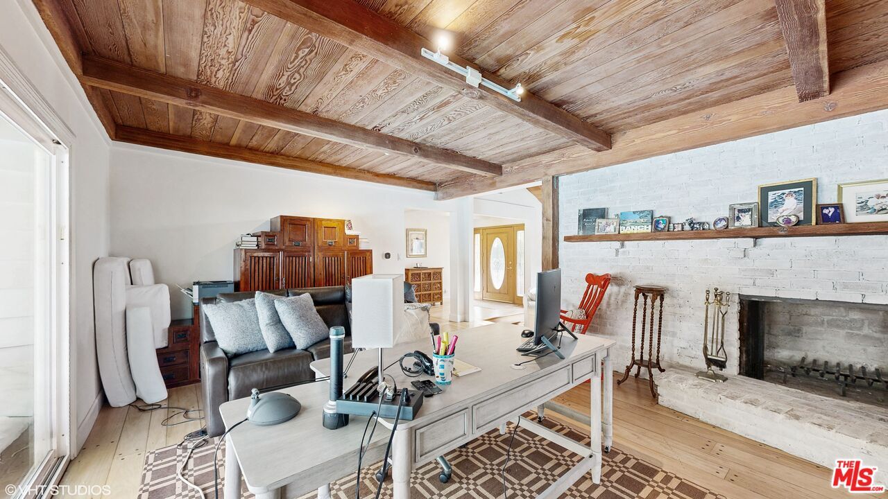 Fireplace, Home Office, Interior, Living room, Wooden Beams, Wooden Ceilings, Wood Texture Flooring