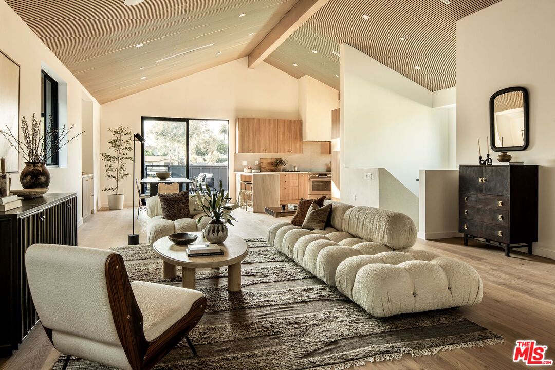 Interior, Kitchen, Living room, Recessed Lighting, Wooden Ceilings, Wood Texture Flooring