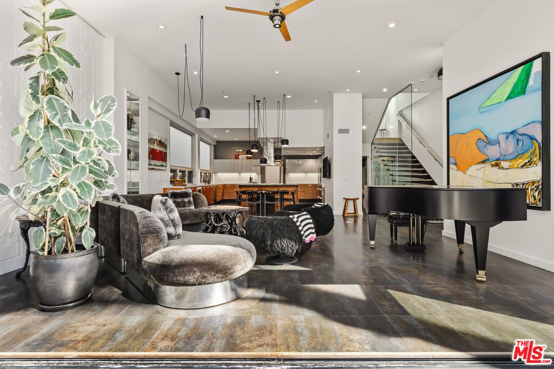 Interior, Kitchen, Living room, Pendant Lights, Piano, Recessed Lighting