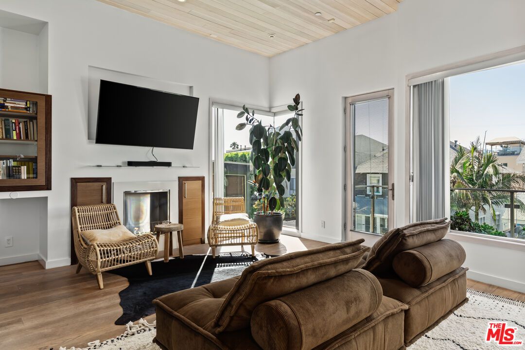 Interior, Living room, Wooden Ceilings, Wood Texture Flooring