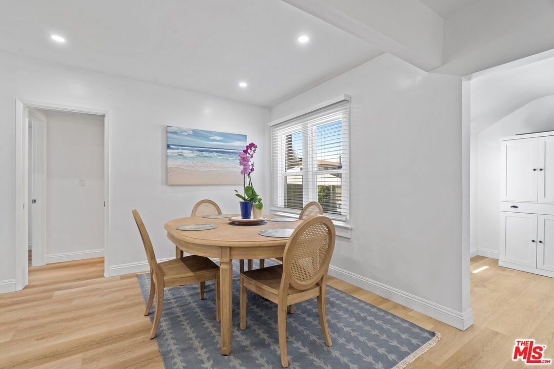 Dining room, Interior, Recessed Lighting, Wood Texture Flooring