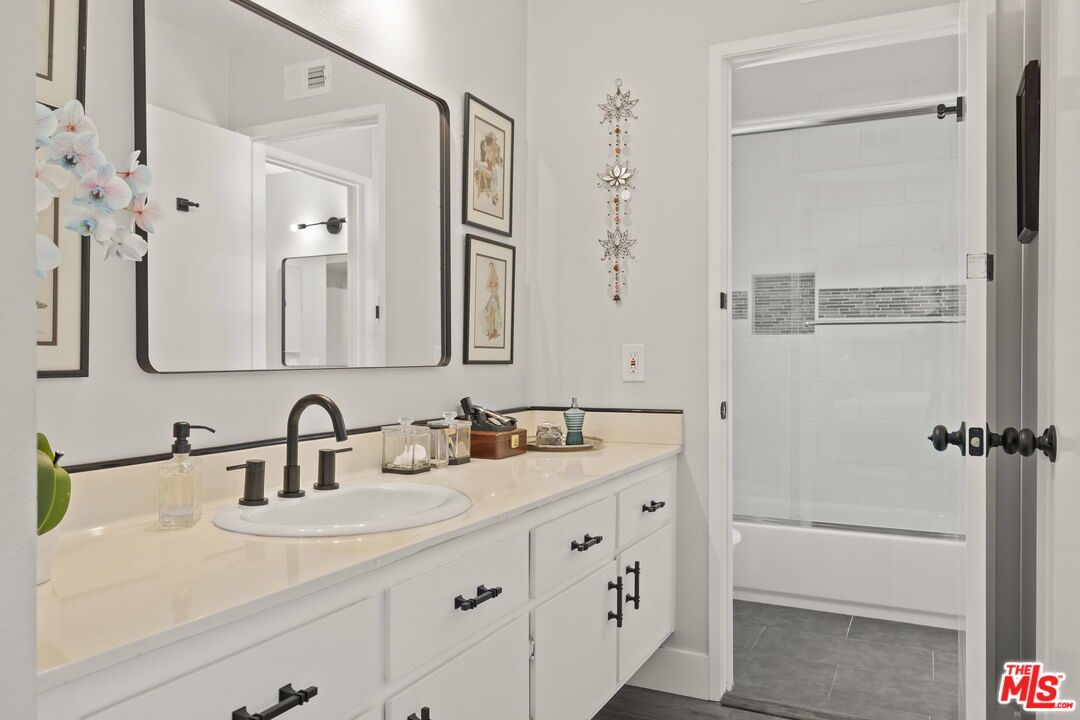 Bathroom, Dual Sink Vanities, Glass Shower, Interior