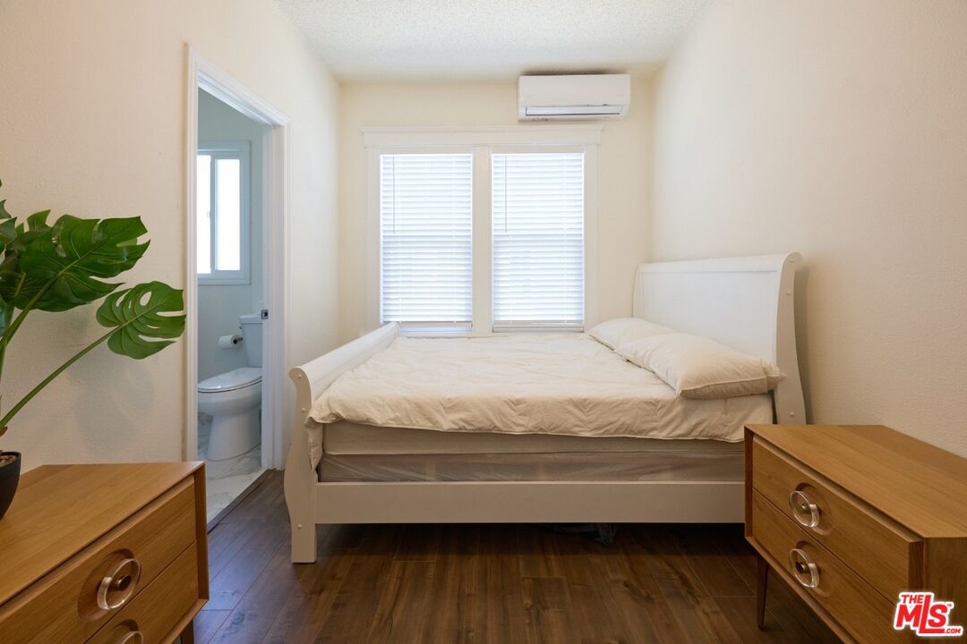 Bathroom, Bedroom, Interior, Wood Texture Flooring