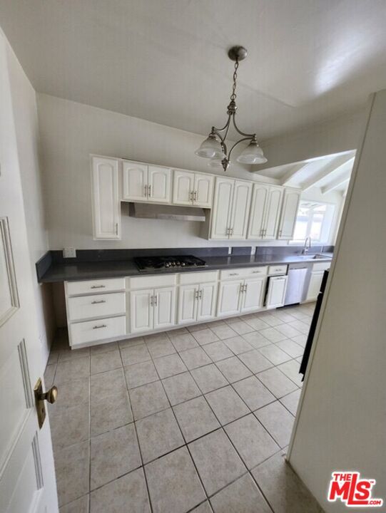 Interior, Kitchen, Pendant Lights