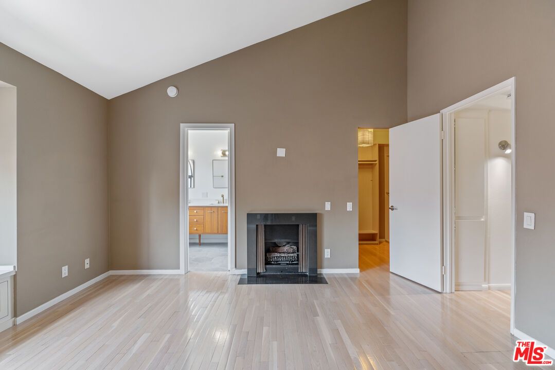 Empty room, Fireplace, Interior, Wood Texture Flooring