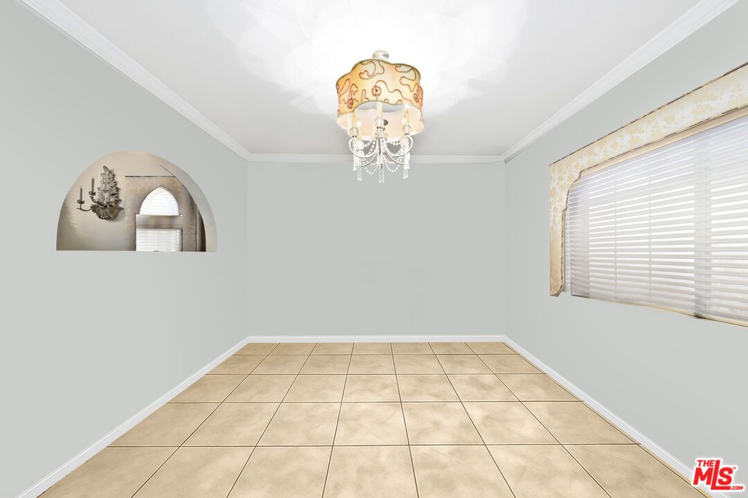 Chandelier, Empty room, Interior