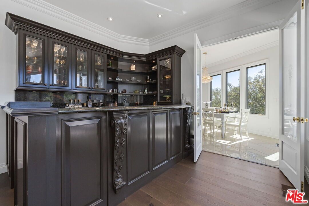 Dining room, Interior, Pendant Lights, Recessed Lighting, Wood Texture Flooring