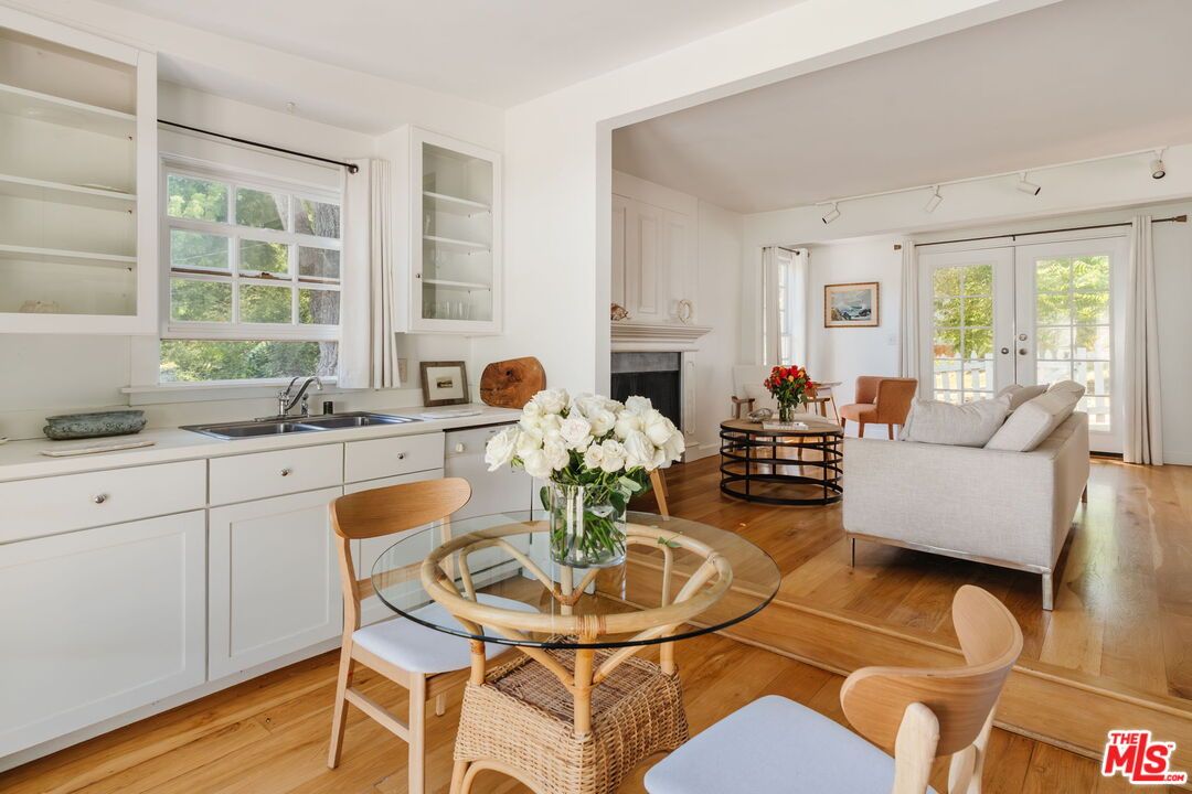 Dining room, Fireplace, Interior, Kitchen, Living room, Wood Texture Flooring