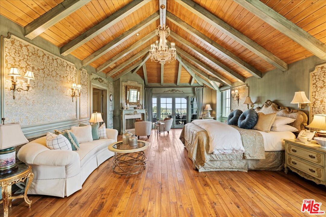 Bedroom, Chandelier, Interior, Wooden Beams, Wooden Ceilings, Wood Texture Flooring