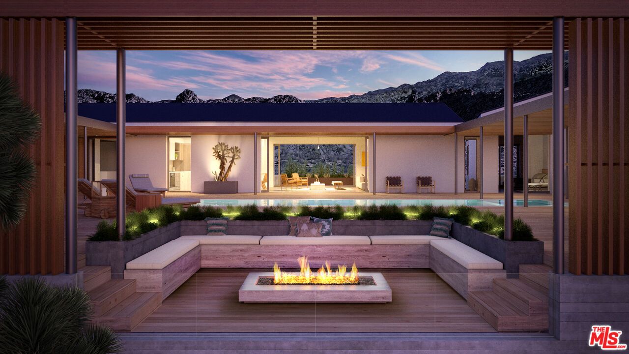 Exterior, Pool, Other