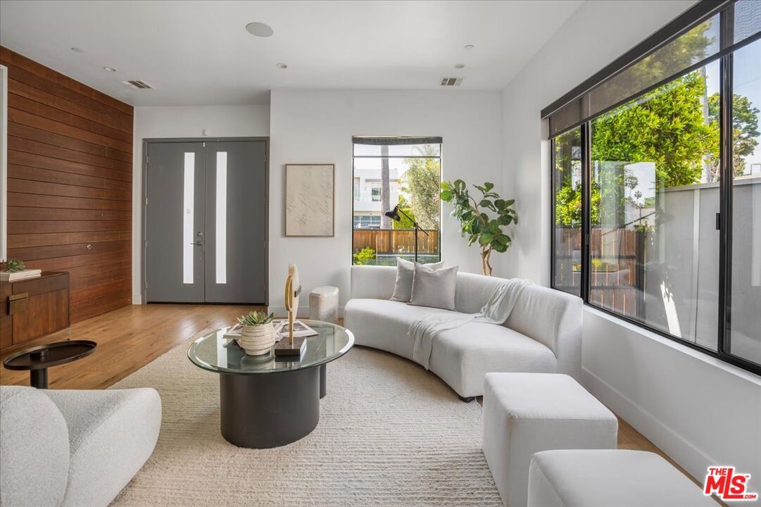 Interior, Living room, Recessed Lighting, Wood Texture Flooring, Wooden Walls