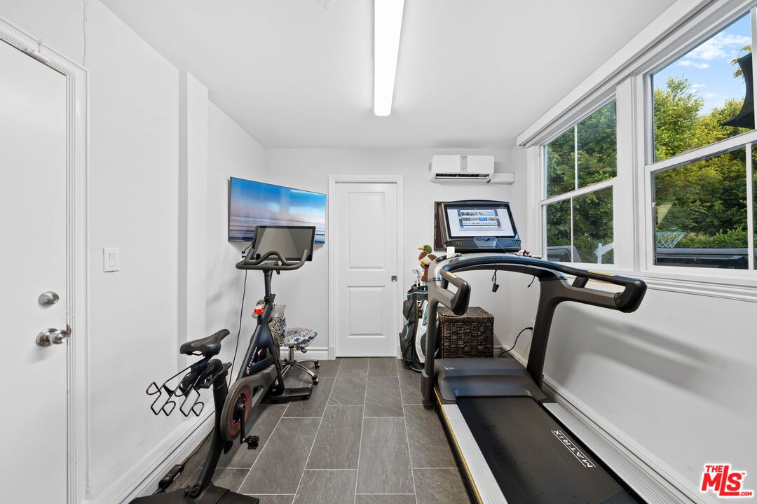 Fitness Equipment, Interior
