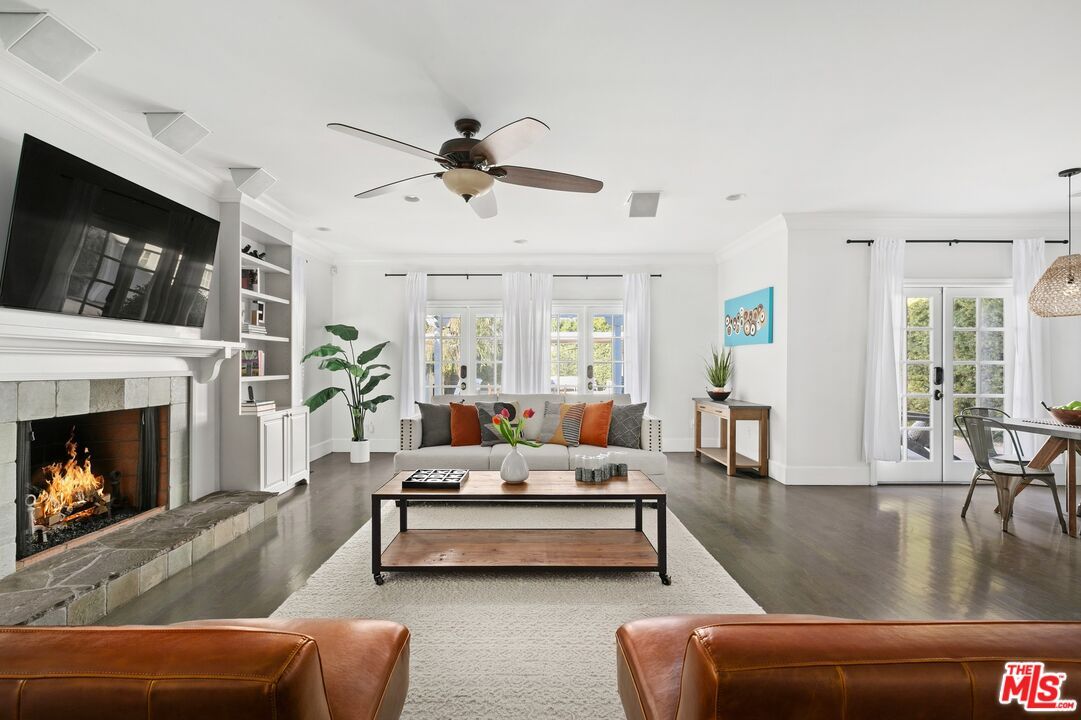 Dining room, Fireplace, Interior, Living room, Pendant Lights, Wood Texture Flooring