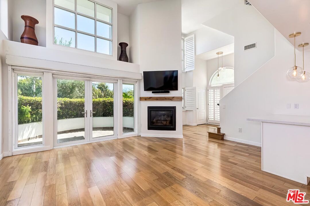 Empty room, Fireplace, Interior, Pendant Lights, Wood Texture Flooring
