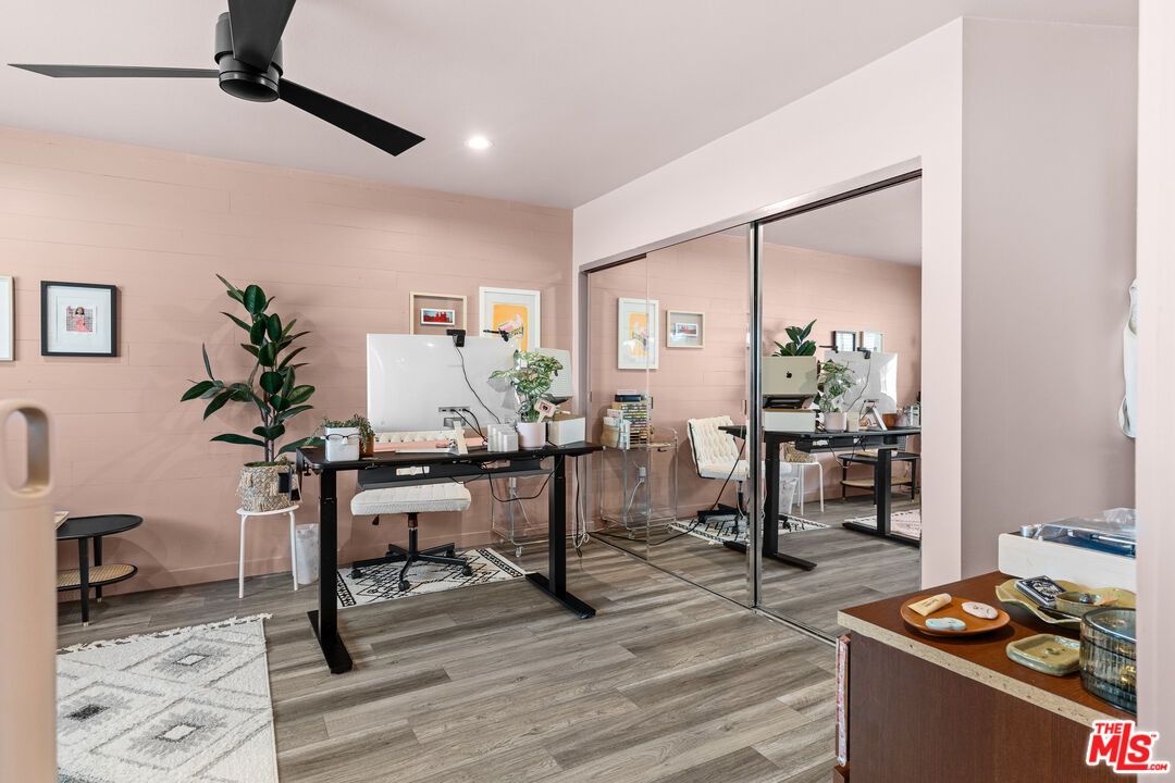 Home Office, Interior, Recessed Lighting, Wood Texture Flooring