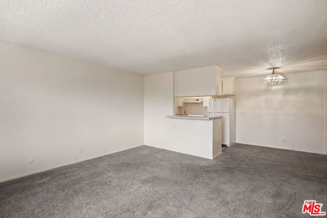 Empty room, Interior, Kitchen