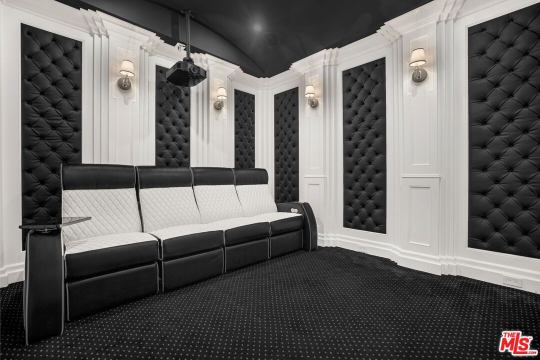 Interior, Recessed Lighting, Theatre Room