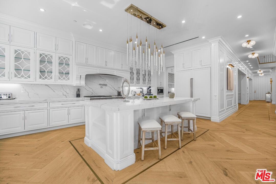 Interior, Kitchen, Marble Walls, Pendant Lights, Recessed Lighting, Wood Texture Flooring