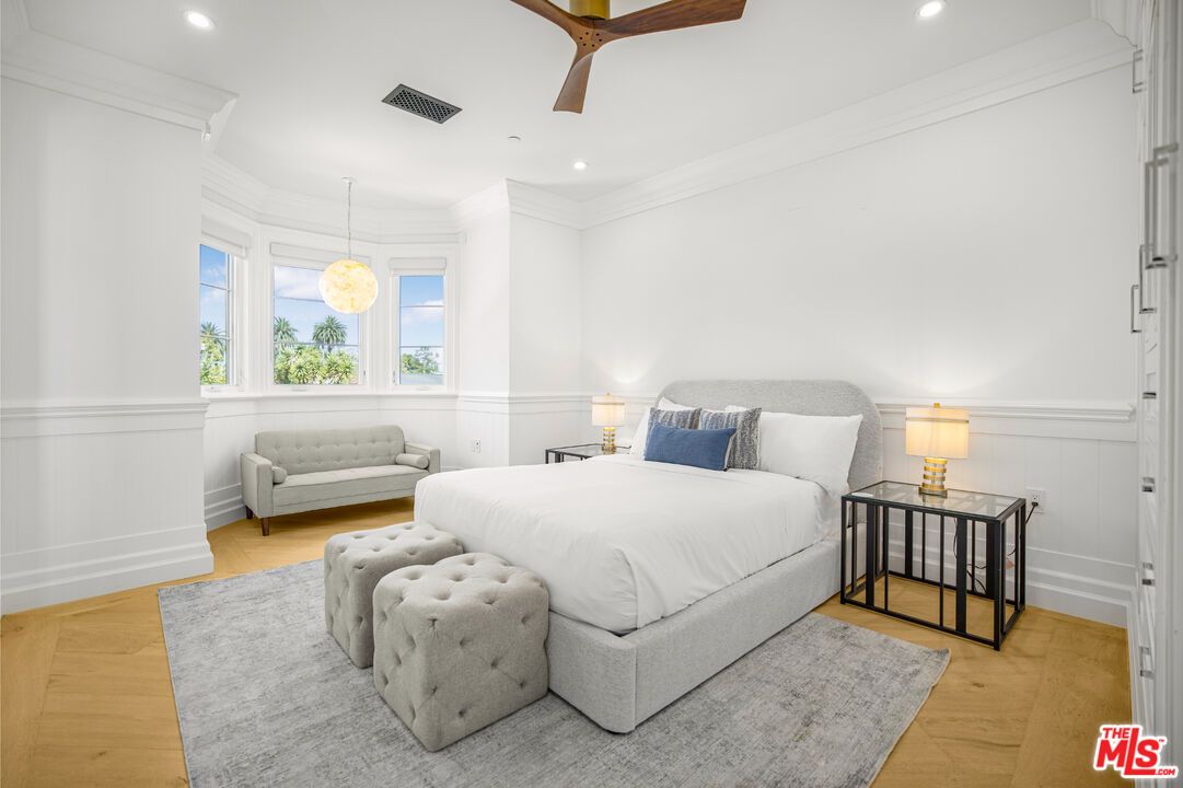 Bedroom, Interior, Pendant Lights, Recessed Lighting, Wood Texture Flooring