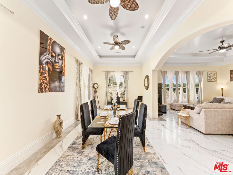 Dining room, Interior, Marble, Recessed Lighting