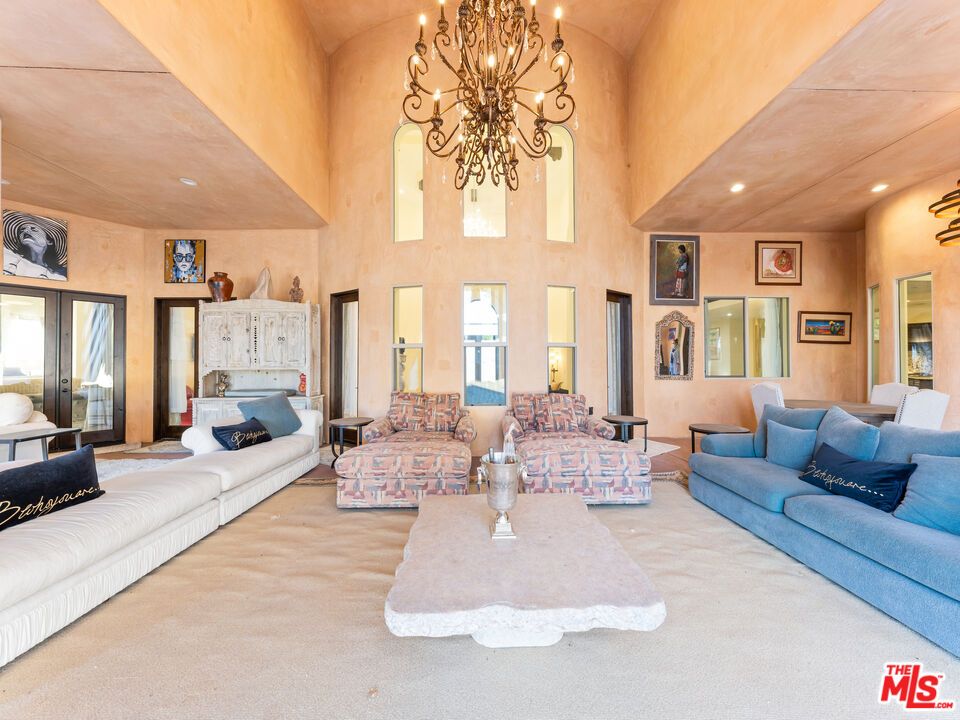 Chandelier, Interior, Living room, Recessed Lighting