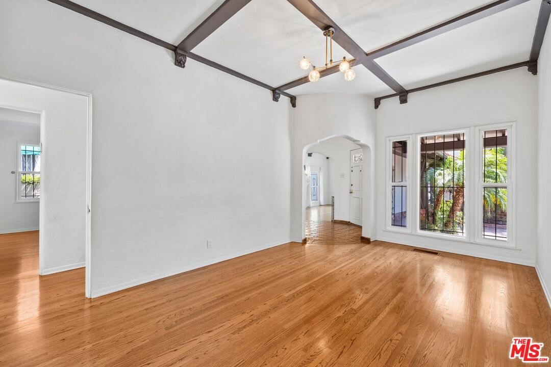 Empty room, Interior, Pendant Lights, Wooden Beams, Wood Texture Flooring