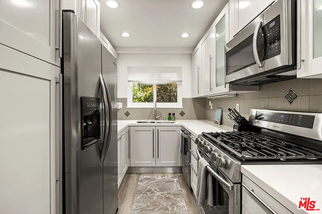Interior, Kitchen, Marble, Recessed Lighting, Stainless Steel Appliances