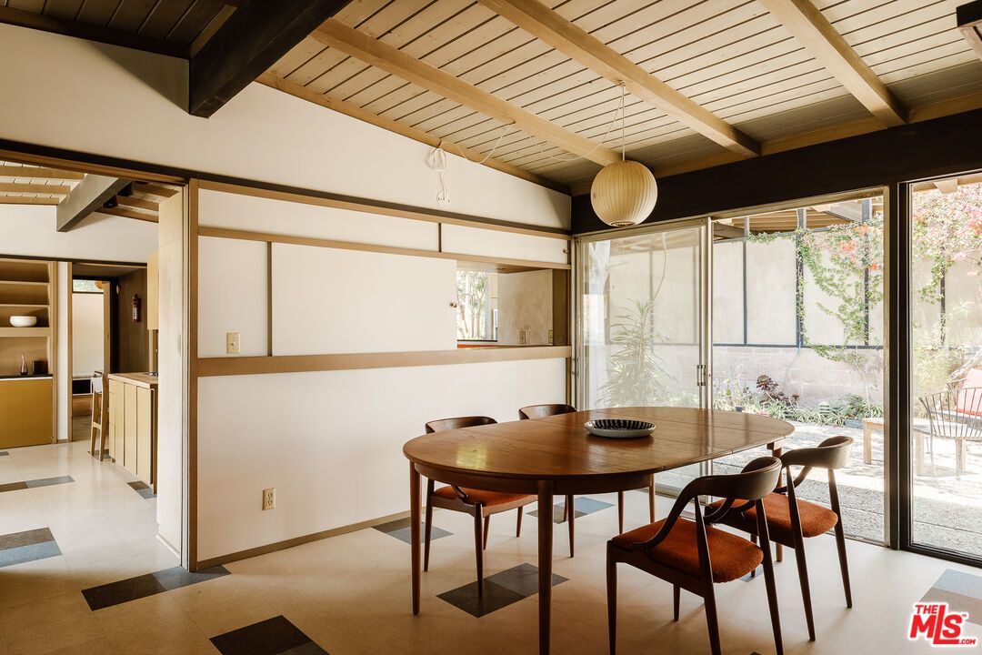 Dining room, Interior, Pendant Lights