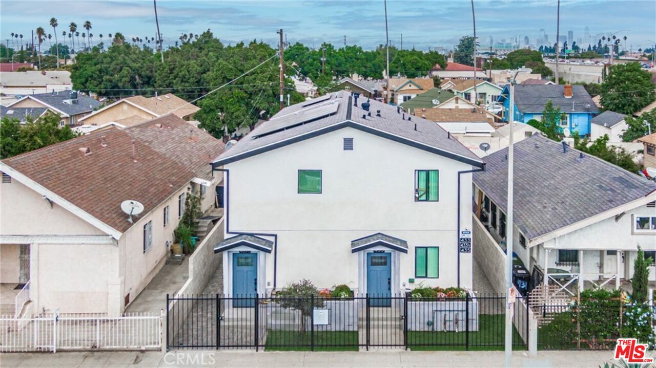 Exterior, Drone
