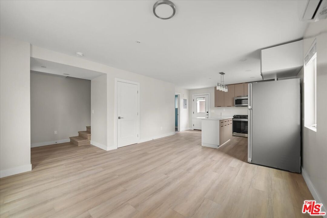 Chandelier, Empty room, Interior, Kitchen, Stainless Steel Appliances, Wood Texture Flooring