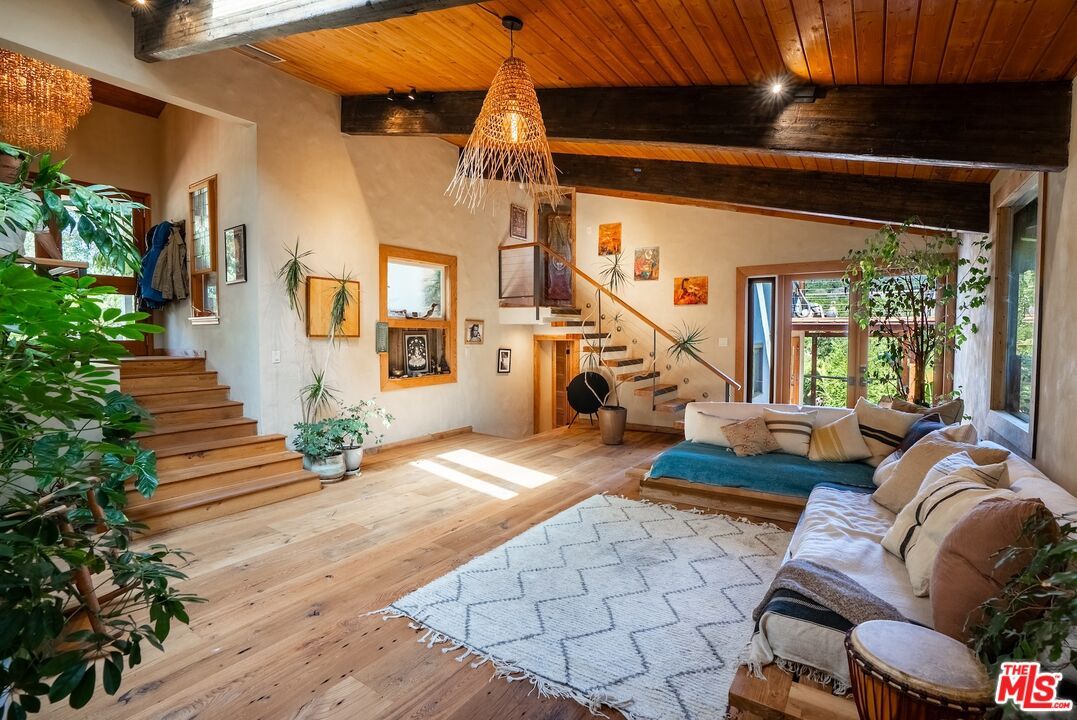 Chandelier, Interior, Living room, Wooden Beams, Wooden Ceilings, Wood Texture Flooring