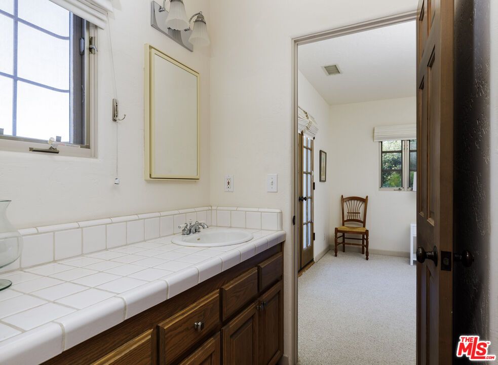Bathroom, Interior, Tile Countertops
