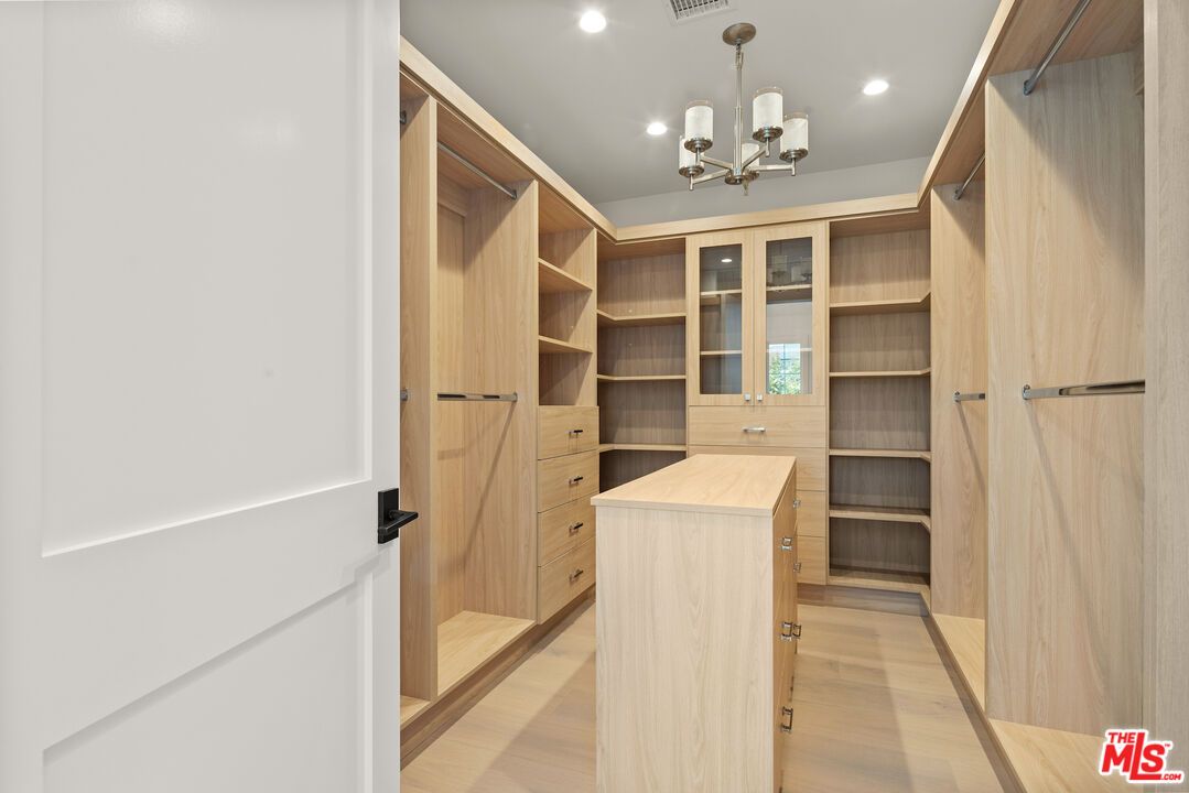 Chandelier, Interior, Recessed Lighting, Walk-in Closets, Wood Texture Flooring