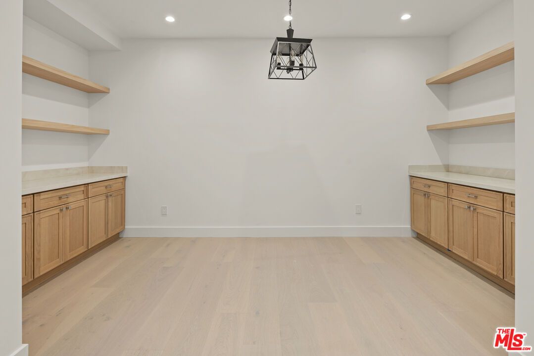 Empty room, Interior, Pendant Lights, Recessed Lighting, Wood Texture Flooring