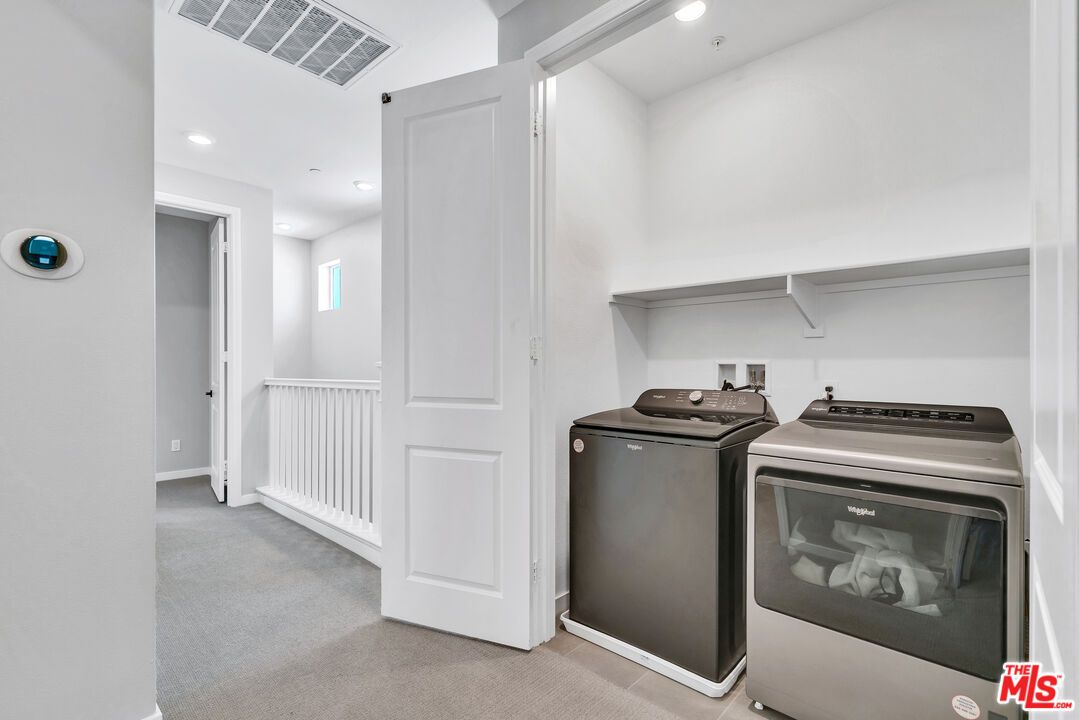Interior, Recessed Lighting, Washer