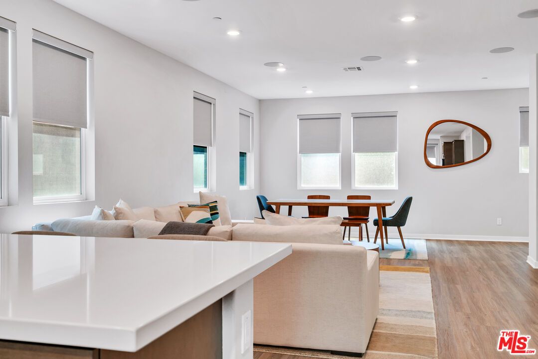 Dining room, Interior, Living room, Recessed Lighting, Wood Texture Flooring