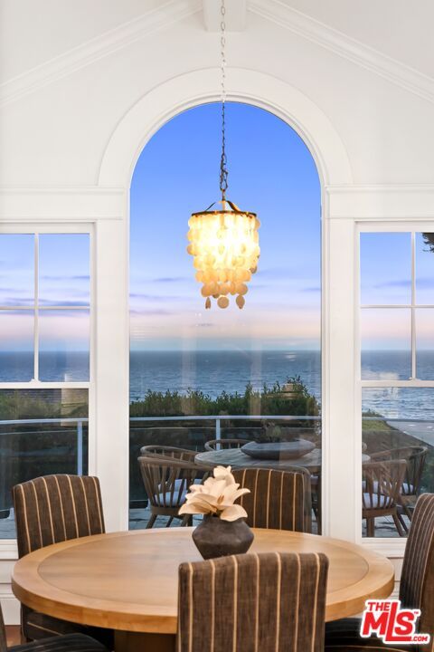 Chandelier, Dining room, Interior, Pendant Lights, Water