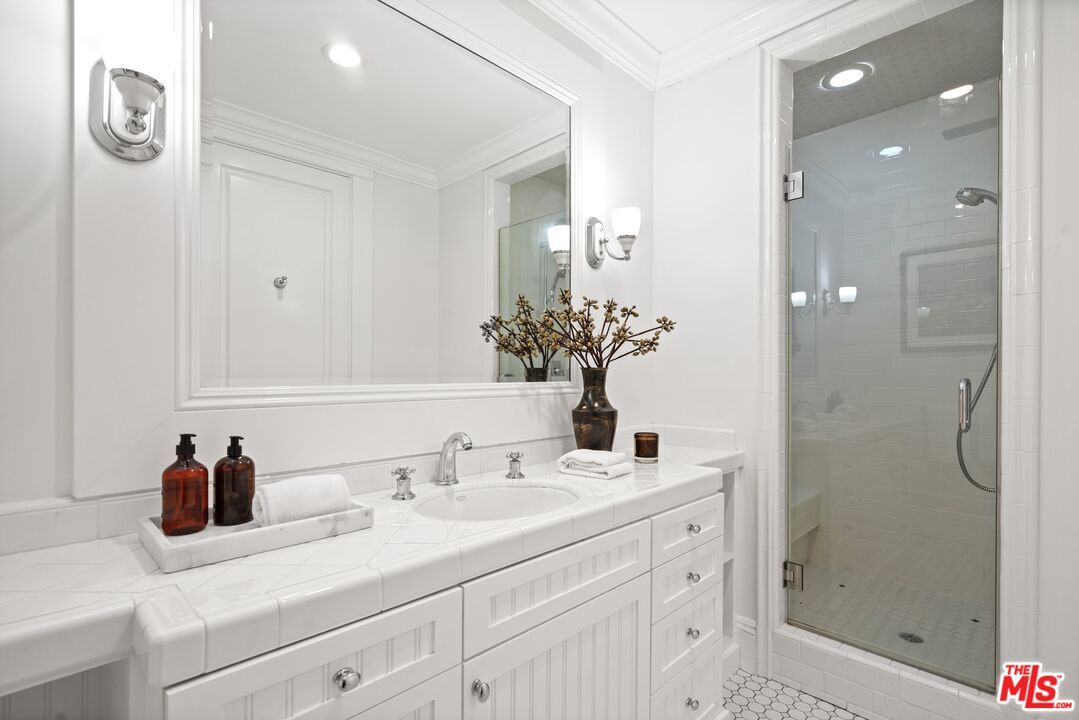 Bathroom, Glass Shower, Interior, Recessed Lighting, Tile Countertops