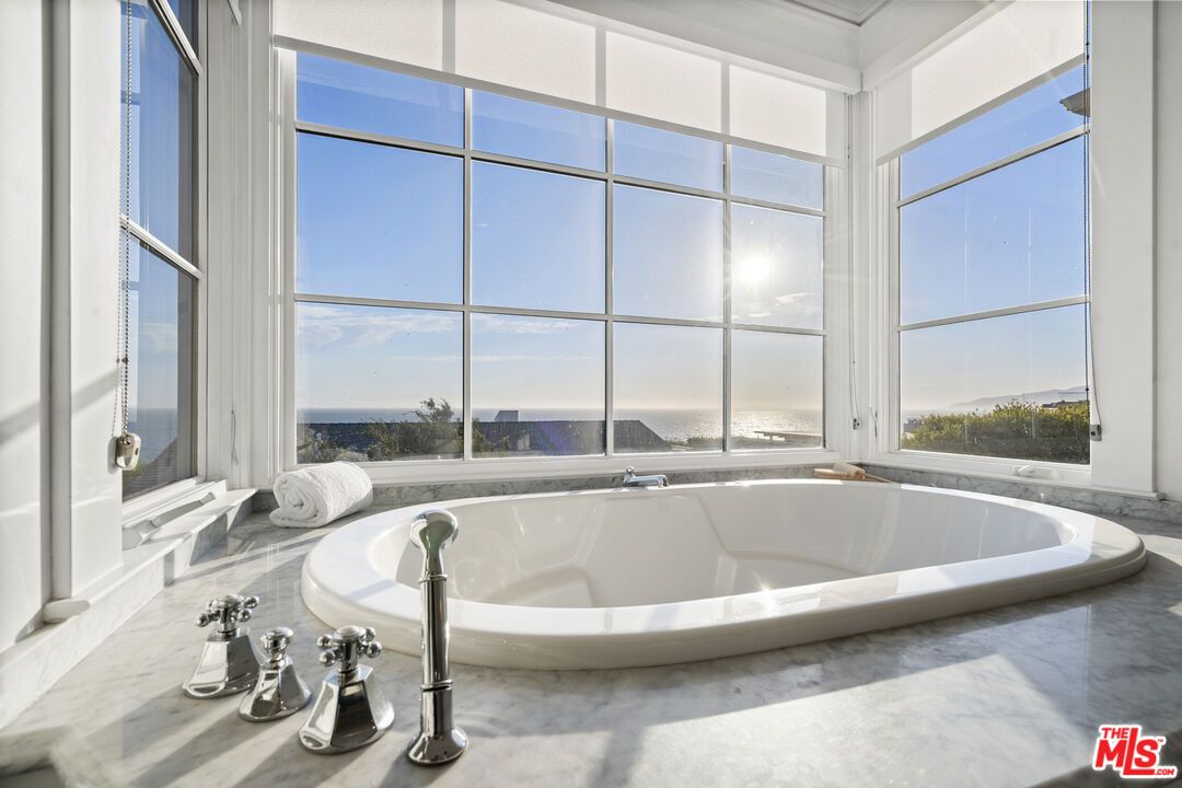 Bathroom, Interior, Water